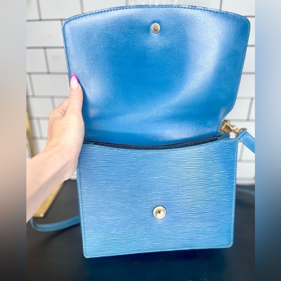 Authentic Vintage LOUIS VUITTON Epi Grenelle Toledo - Picture 7 of 14